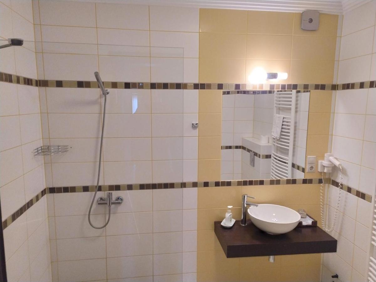 Zala Aranya Panzio Hotel Залакарос Екстериор снимка
